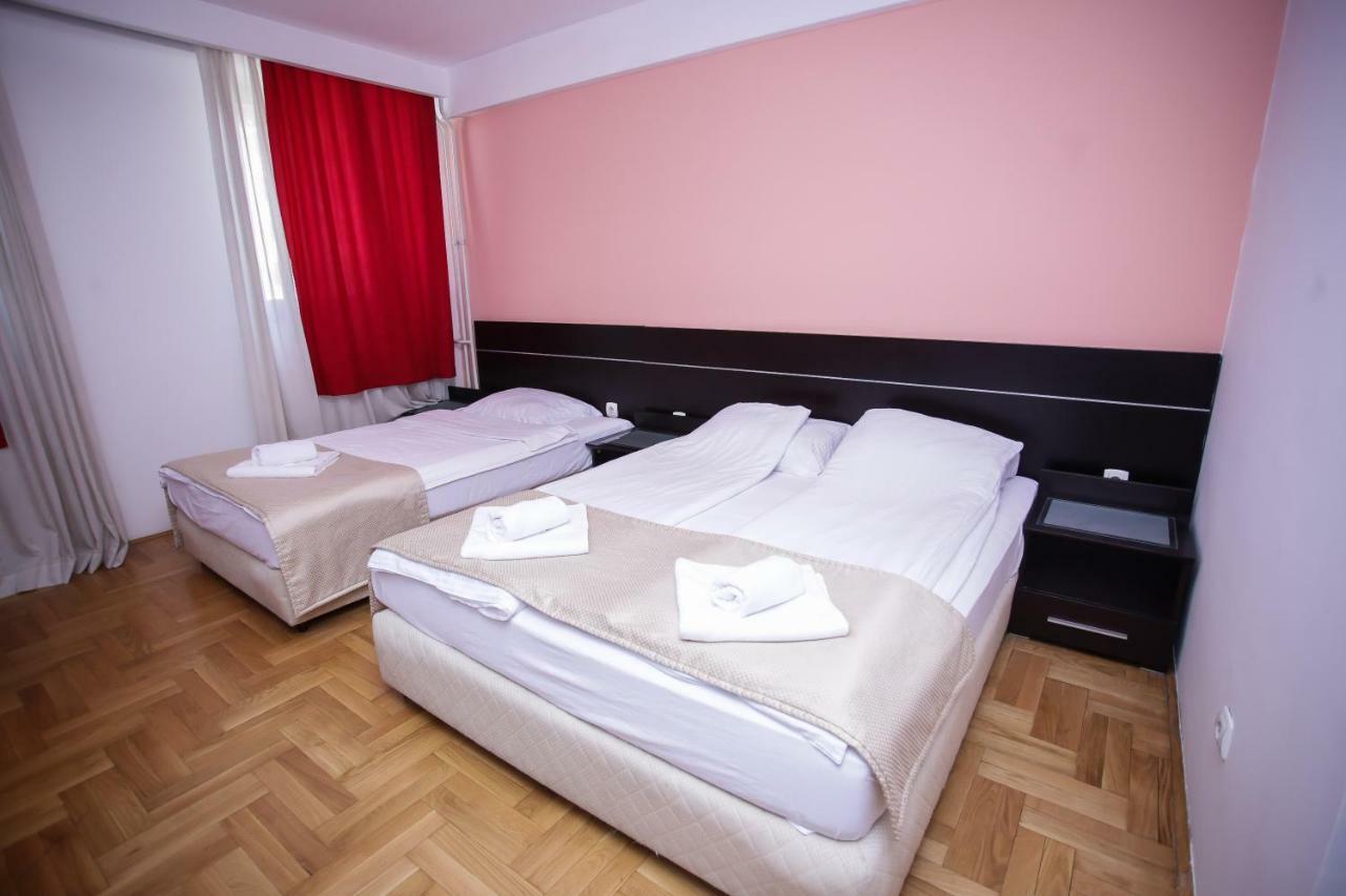 Hotel Beograd - Yu Lukavica المظهر الخارجي الصورة
