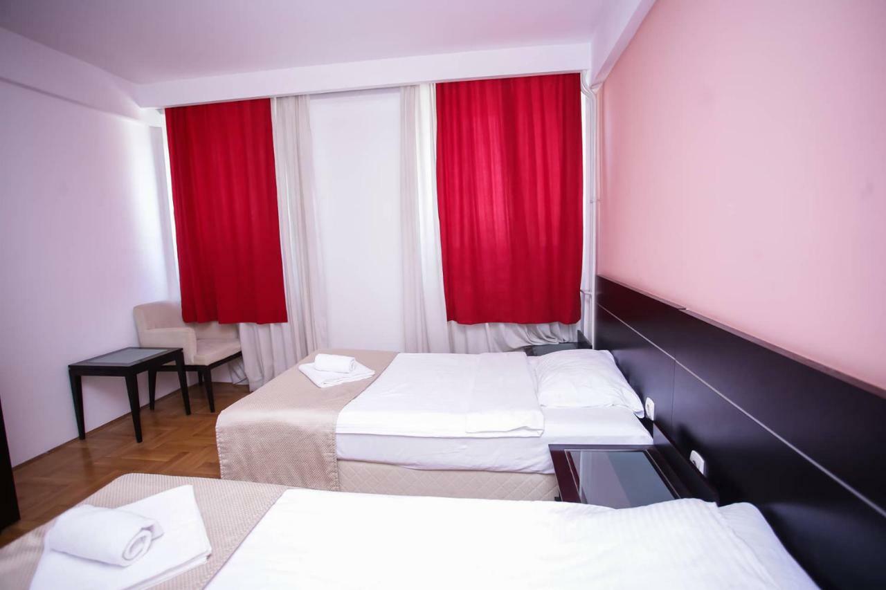 Hotel Beograd - Yu Lukavica المظهر الخارجي الصورة